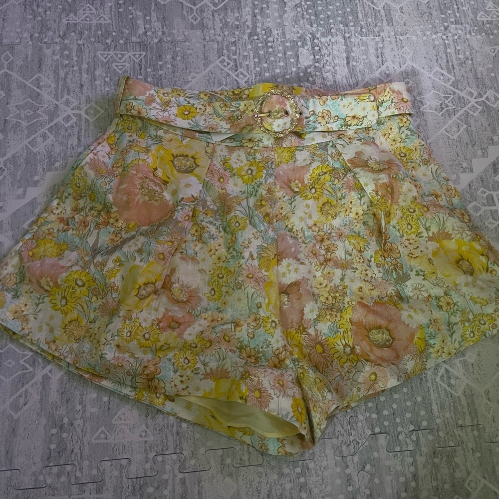 NWT Zimmermann Floral Linen Belted Tuck Short Size 4 (US 10-12)